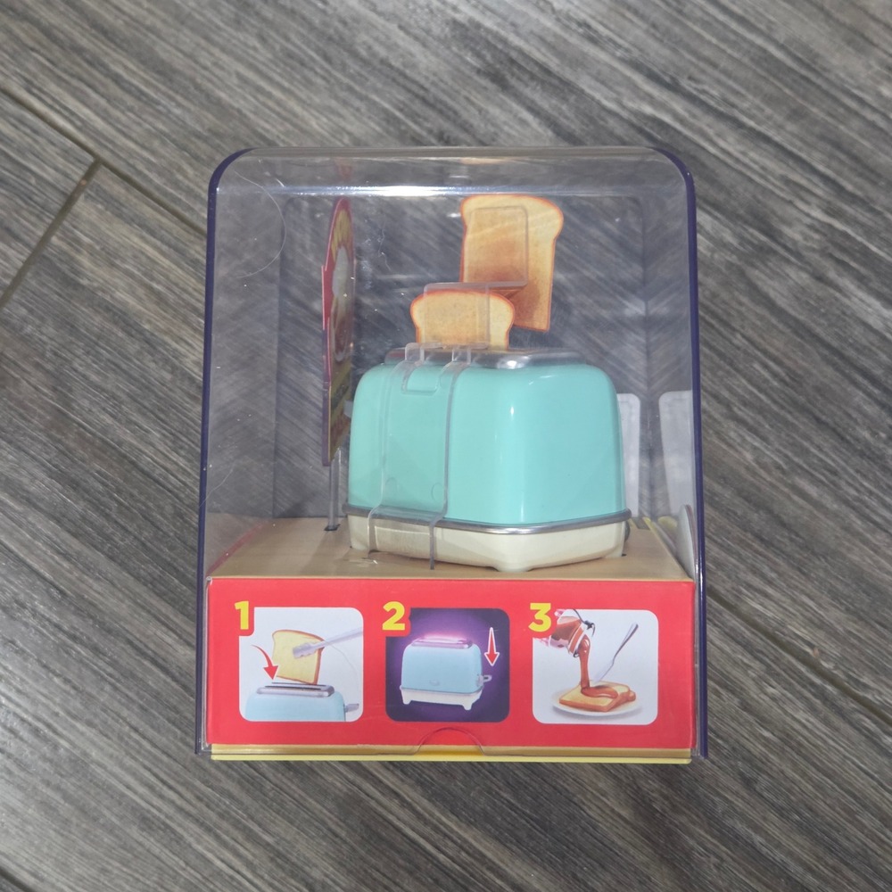 Zuru Mini Brands Magic Cook Kitchen Toy Teal Toaster Pretend Play - NEW Rare HTF - Picture 4 of 5